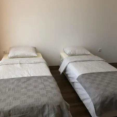 Grand Saharov Apartament