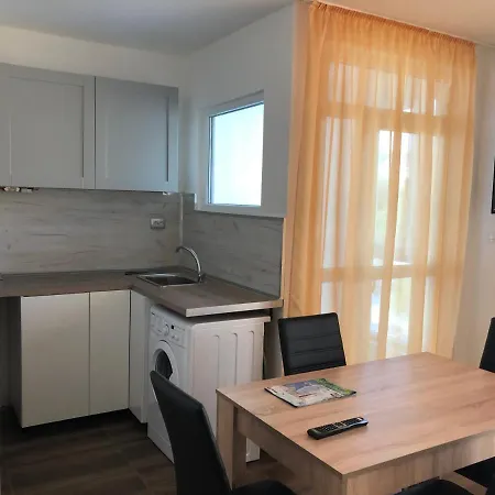 Grand Saharov Apartament Varna
