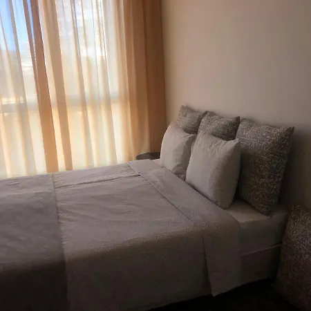 Grand Saharov 瓦爾納