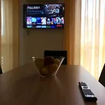 Апартамент Grand Saharov